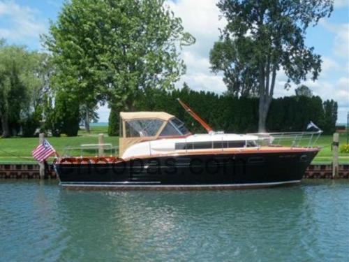Chris Craft Futura Tekniset tiedot ja arvostelut 